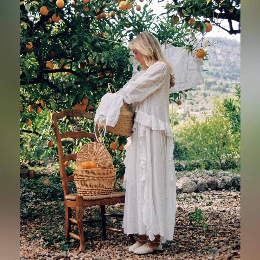 Spell Ivory Lace Dress - Picture 2 of 8